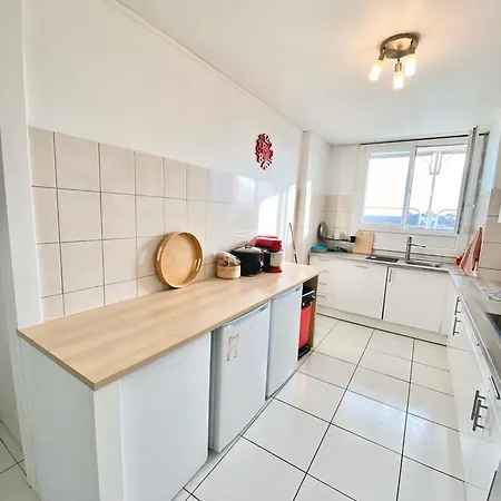 Privee Dans Partage - - Proche Tram A - Free Wifi - Ref C1 Homestay Cenon